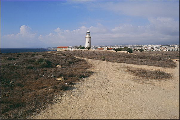 Phapos lighthouse (west coast) Phapos lighthouse (west coast)