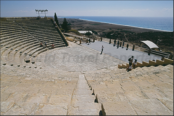 Archaeological site of Kourion in Episkopi Bay. Amphitheater (2nd century b.C.) Archaeological site of Kourion in Episkopi Bay. Amphitheater (2nd century b.C.)
