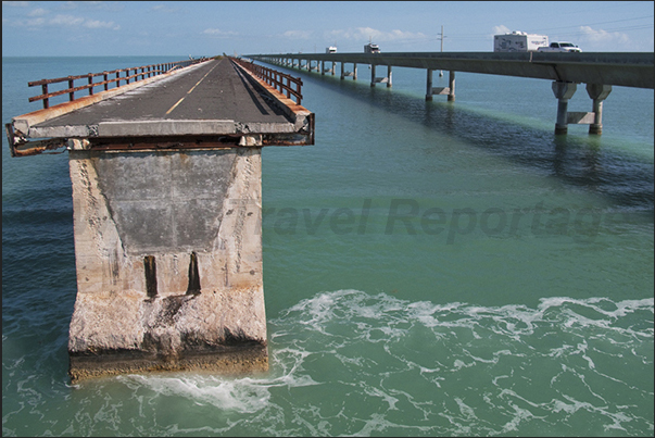 Keys Islands archipelago. The southern tip of Florida whose islands are connected by bridges sometimes several kilometers long