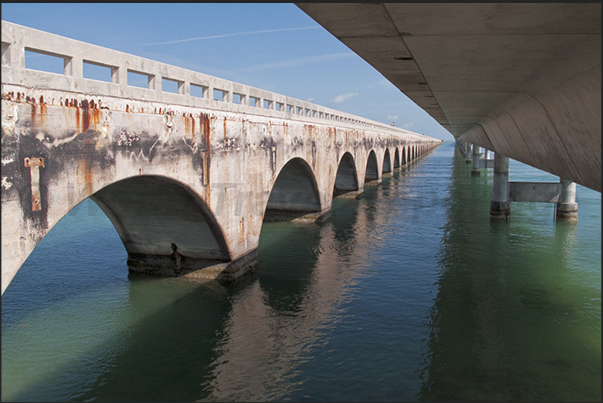 Keys Islands archipelago. The southern tip of Florida whose islands are connected by bridges sometimes several kilometers long