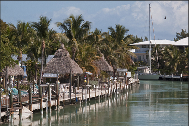 Keys Islands, an archipelago frequented by sailboats and motor due to its many marinas and moorings