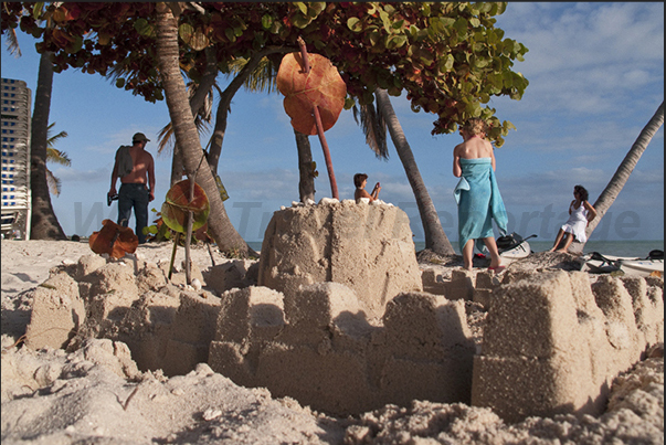 One of the many beaches of the Keys Islands frequented mainly by the inhabitants of Miami over the weekend