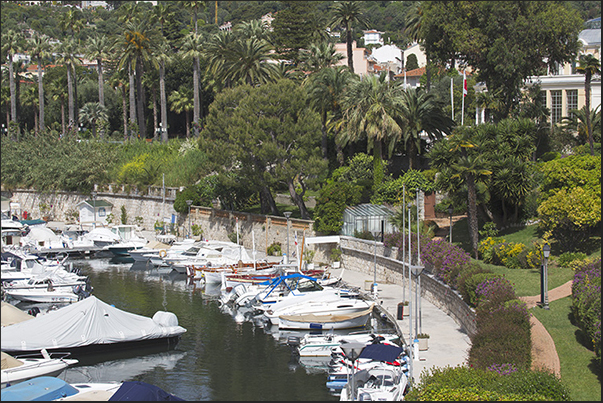 The small port of Les Fourmis in the Beaulieu village