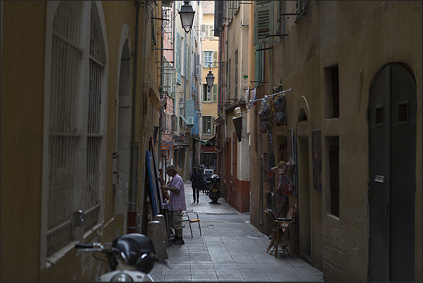 Narrow alleys characterize the historic center such as Rue du Malonat