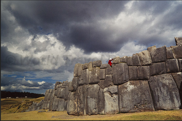 Sacsayhuaman archaeological site along the road from Cuzco to the Chinchero plateau