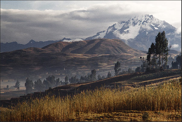 Chinchero plateau between Cuzco and the Urubamba river valley