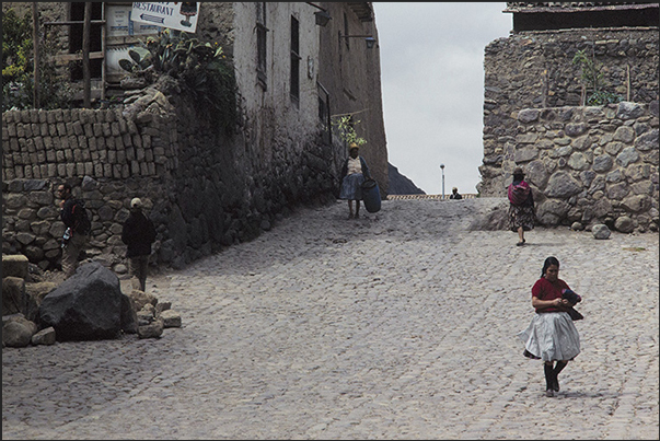 Town of Ollantaytambo in the Urubamba sacred river valley