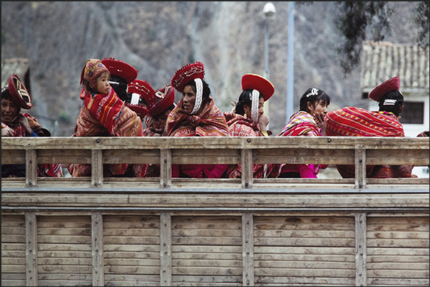 Ollantaytambo village. Women in the traditional dress